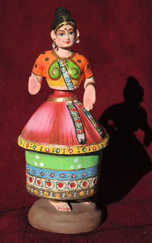 figurine poupée danseuse bolywood papier mache inde